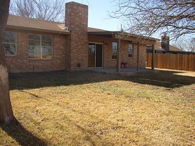 Building Photo - 105 Moody Cir