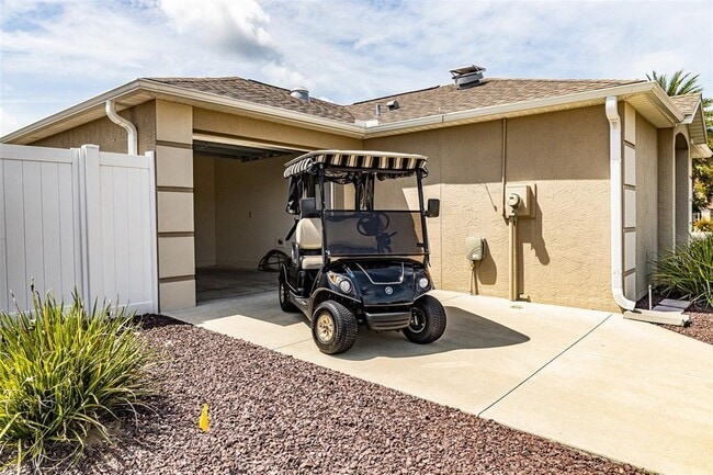 Building Photo - 2262 Montbrook Pl