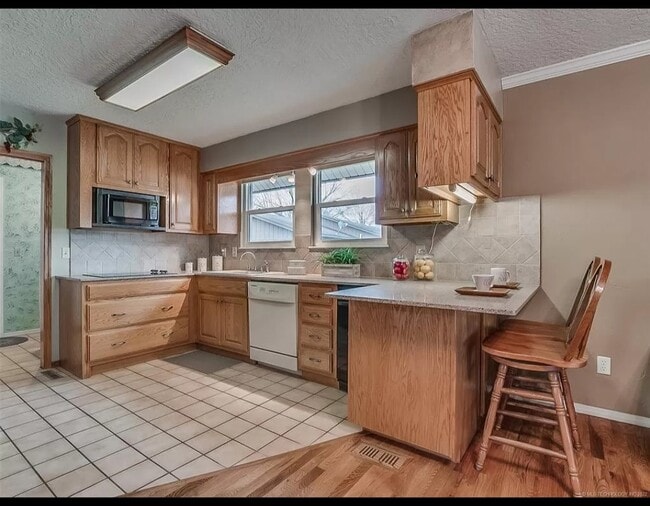 Foto del edificio - 108 Hummingbird Ln