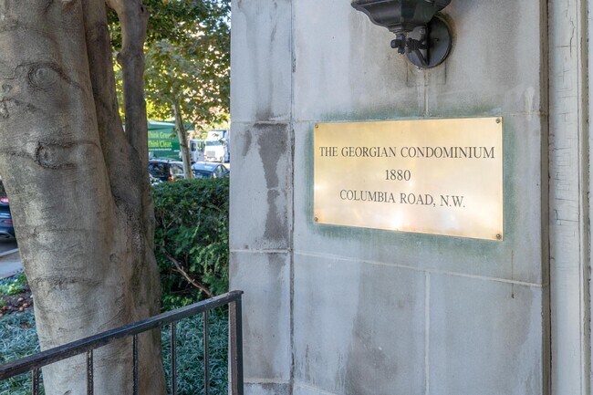 Foto del edificio - 1880 Columbia Rd NW