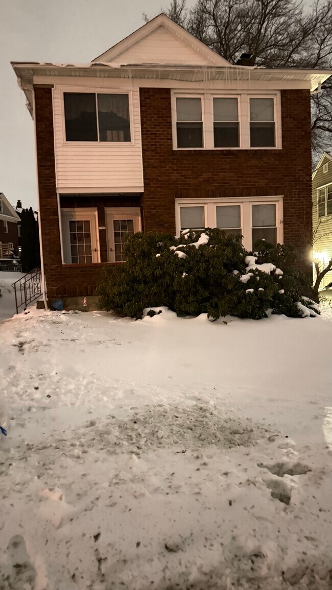 Building Photo - 3612 Holland St