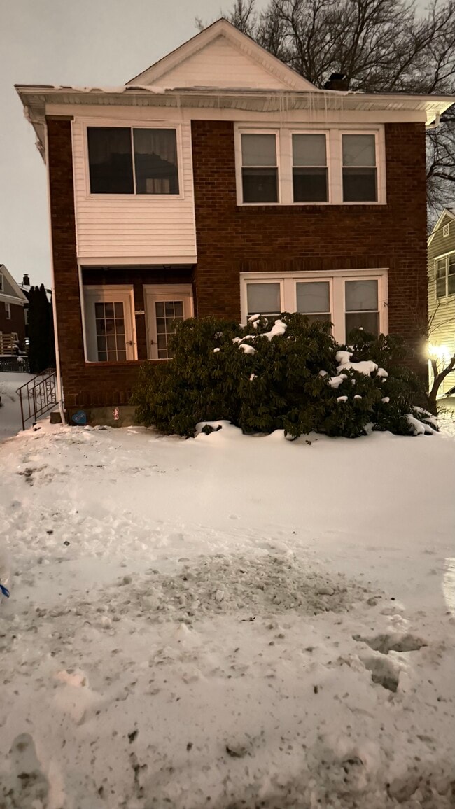 Building Photo - 3612 Holland St