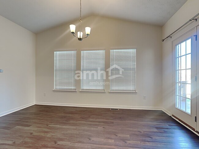 Building Photo - 1582 Cedar Creek Drive