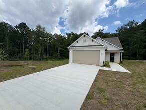 Building Photo - 4662 Heiskell Dr