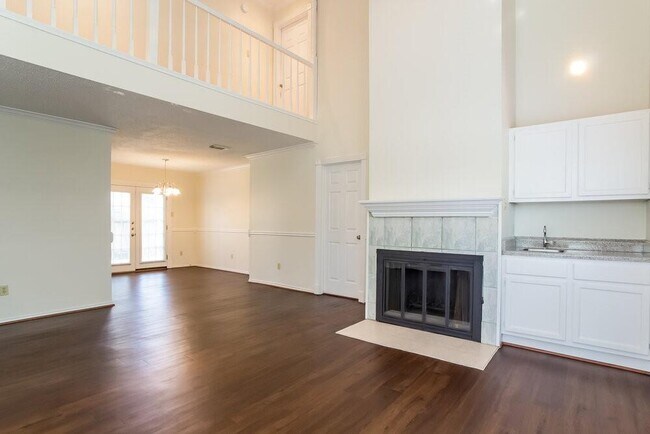Building Photo - 5635 Fawn Trail Ln