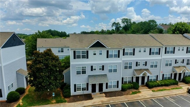 Building Photo - 120 University Village Dr