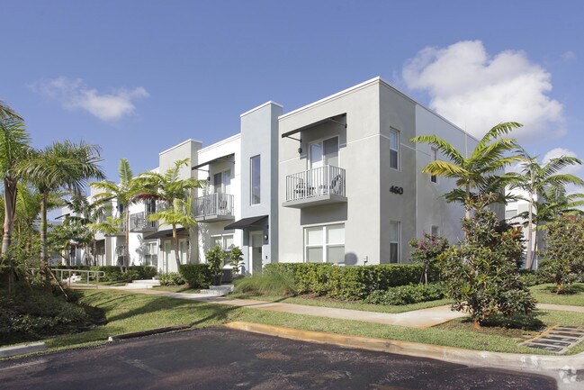 Building Photo - Urban Village On 5th Avenue