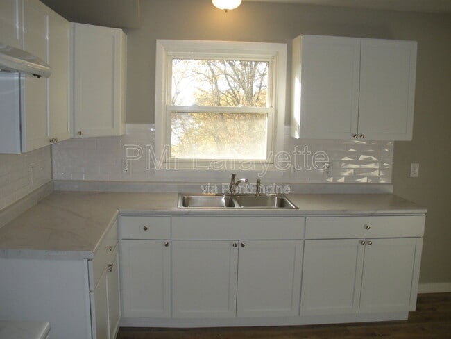 Building Photo - 8224 N 1175 W