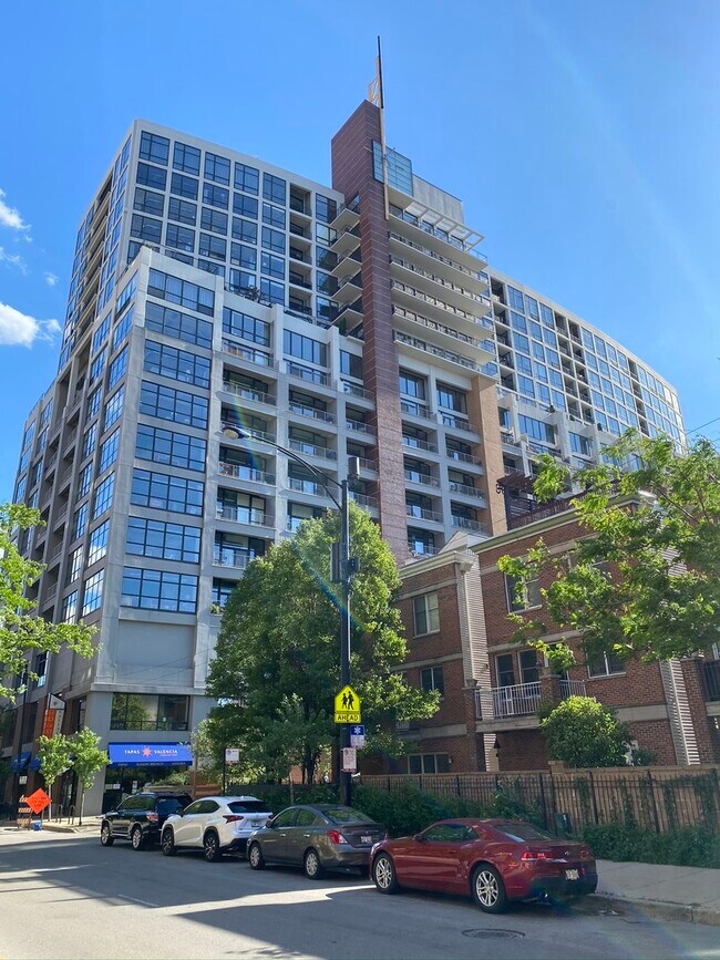 Building Photo - 1530 S State St