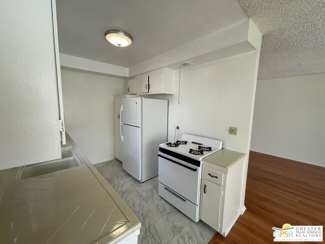 Foto del edificio - 1243 26th St