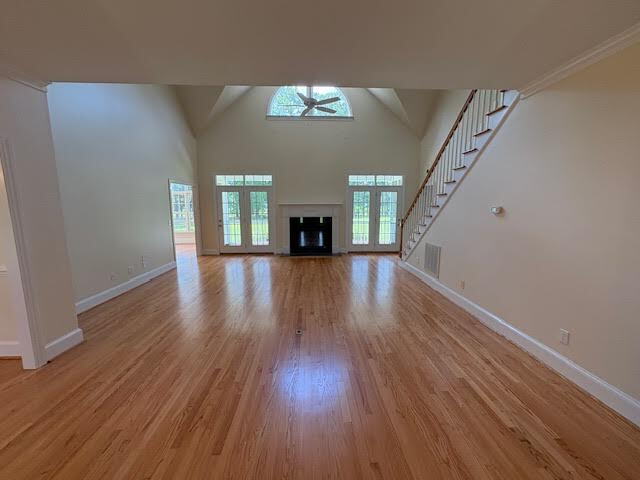 Building Photo - "Spacious Elegance Awaits: 3-Bed, 3.5-Bath...