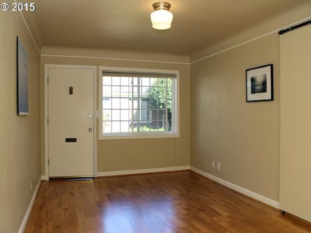 Foto del edificio - 2105 NE Everett St