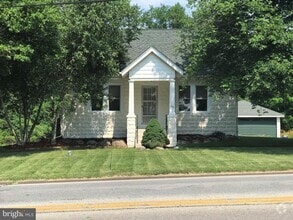 Building Photo - 117 S Trooper Rd