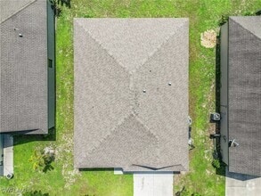 Building Photo - 390 Shadow Lakes Dr