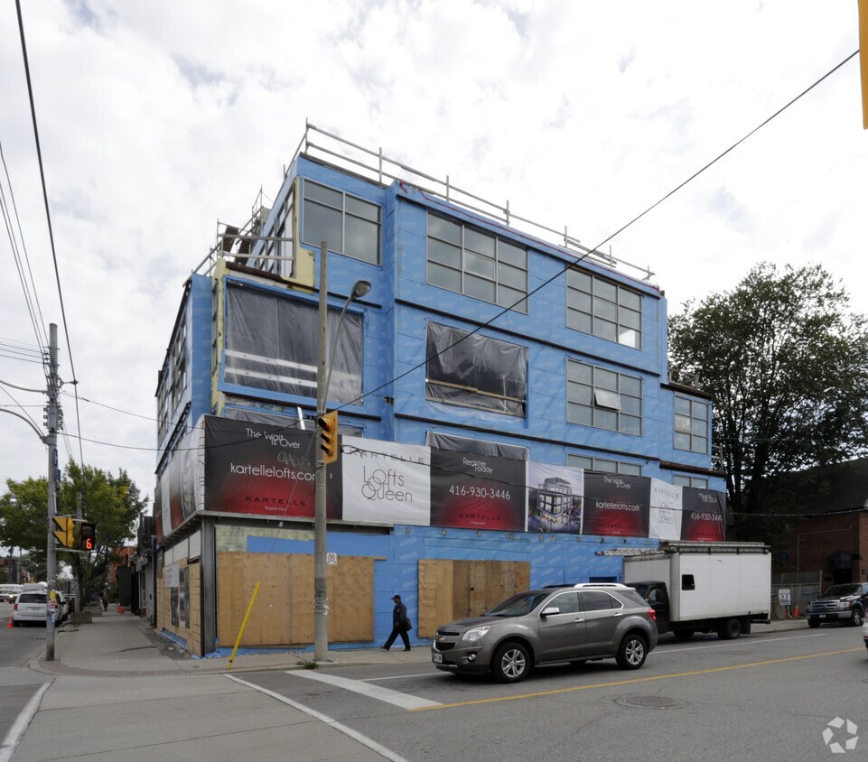 Alternate - Kartelle Lofts