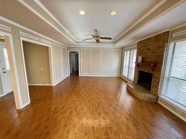 Building Photo - 4916 Timberview Dr
