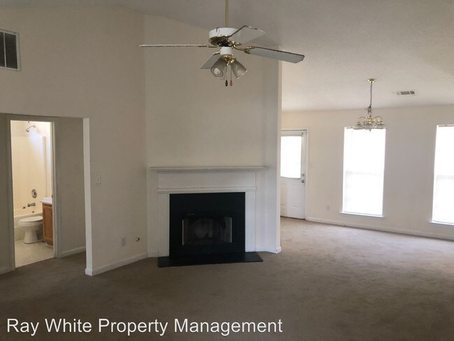 Building Photo - 3 br, 2 bath House - 367 Eagles Nest Way