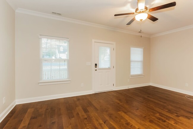 Building Photo - 12216 Huntersville-Concord Rd