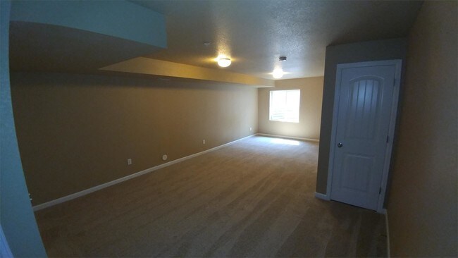 Building Photo - 4645 Cold Harbor View