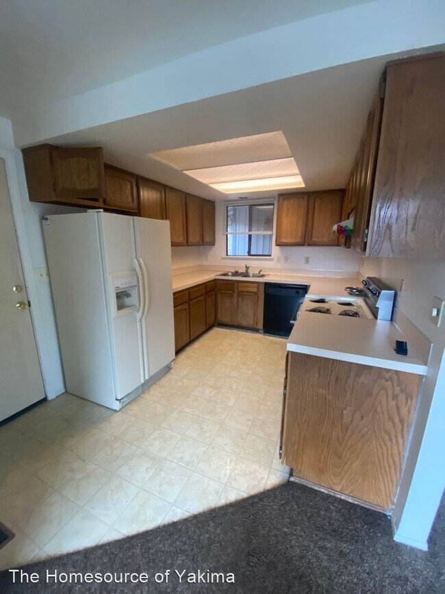 Building Photo - 3 br, 2 bath House - 1607 S 72nd Ave