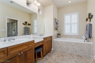 Building Photo - 8754 Hideaway Harbor Ct