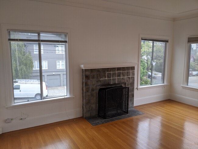 Building Photo - 1538 Arch St