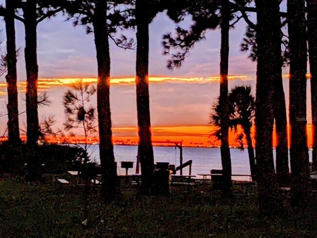 Foto del edificio - 2700 Bayshore Blvd