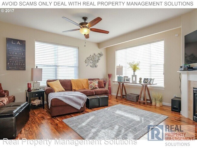 Foto del edificio - 3 br, 3 bath House - 9401 SW 92nd Ave