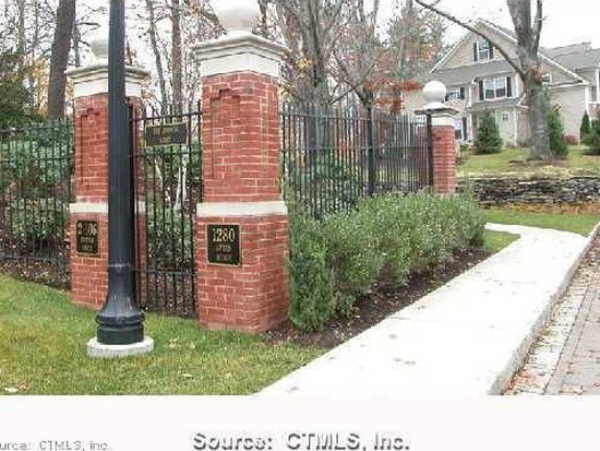 Foto del edificio - 1 Goodwin Cir
