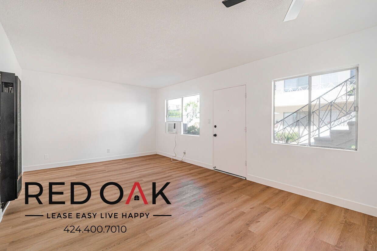 Foto principal - 7375 Emily Ln