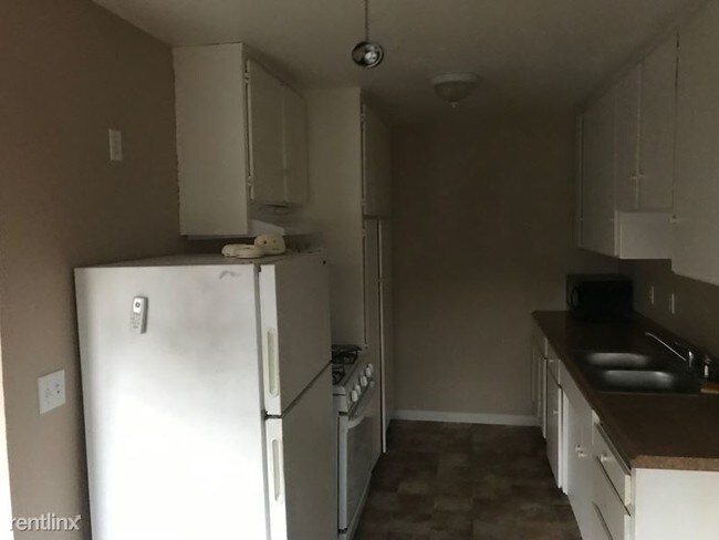 Building Photo - 1 br, 1 bath Apartment - 511 Wolfe Ave