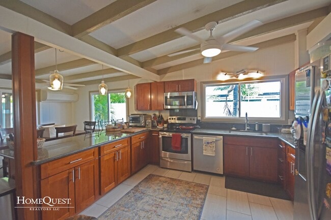 Building Photo - Kailua SFH in Kaelepulu School District 3/2+ Den, AC and Pet friendly!  $5250/mo