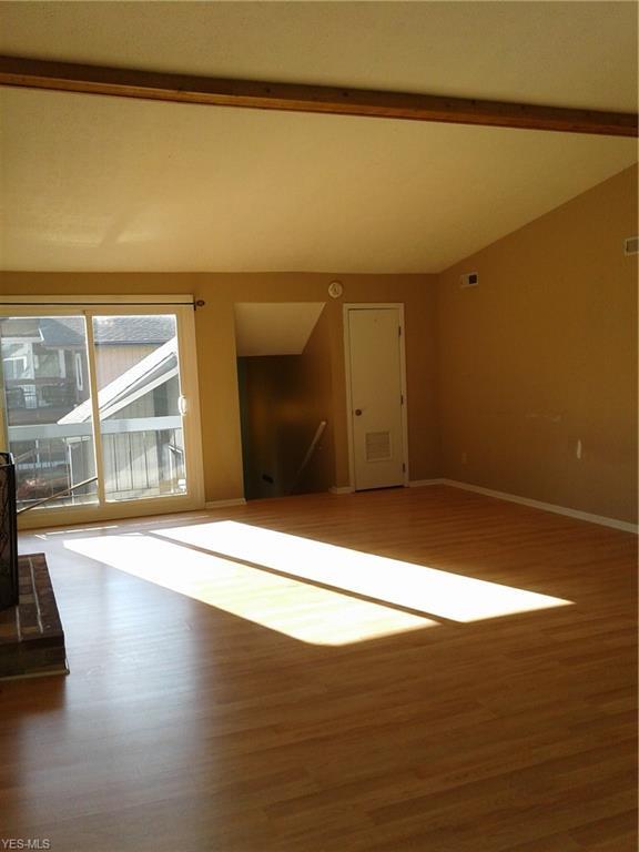 Building Photo - 9024 Portage Pointe Dr