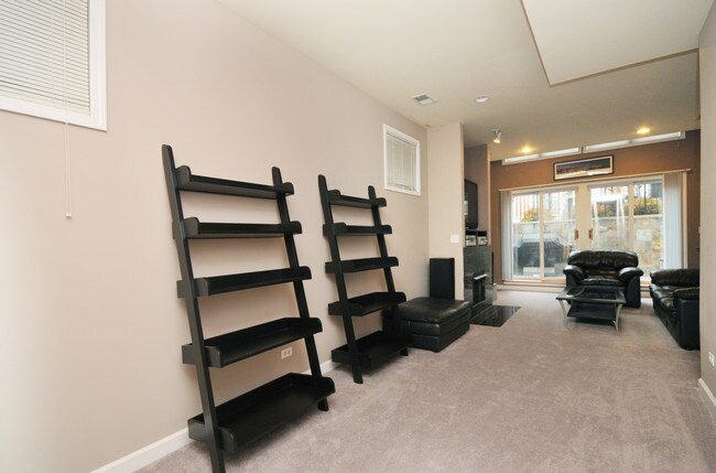 Foto del edificio - 2316 W Harrison St