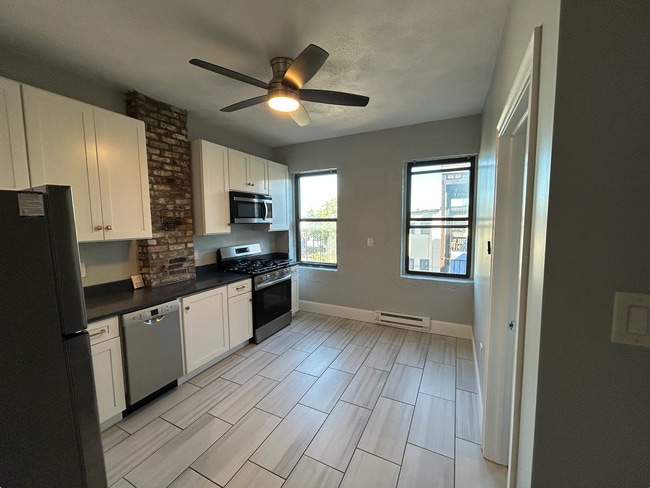 Foto del edificio - 34 Shelby St