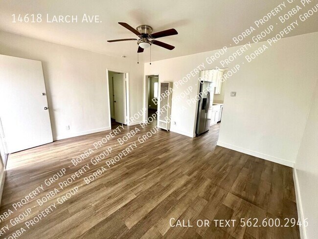 Foto del edificio - 14618 Larch Ave