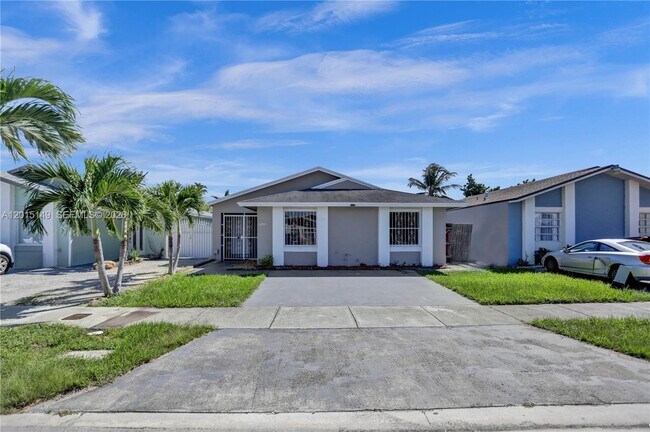 Foto del edificio - 11854 SW 210th St