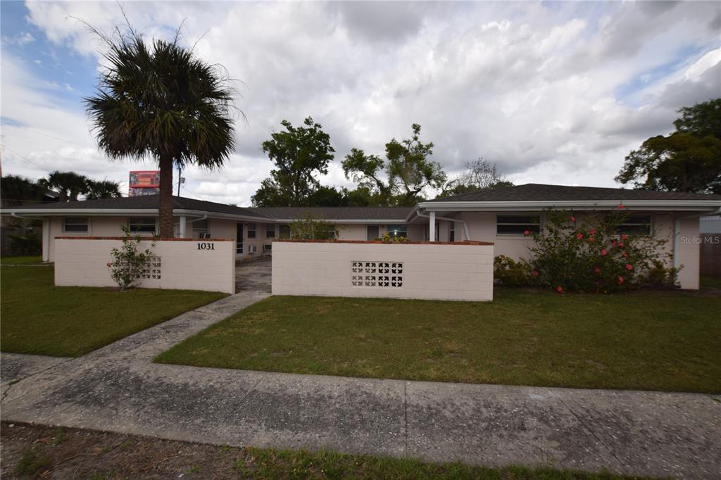 Primary Photo - 1031 Royal Palm Ave