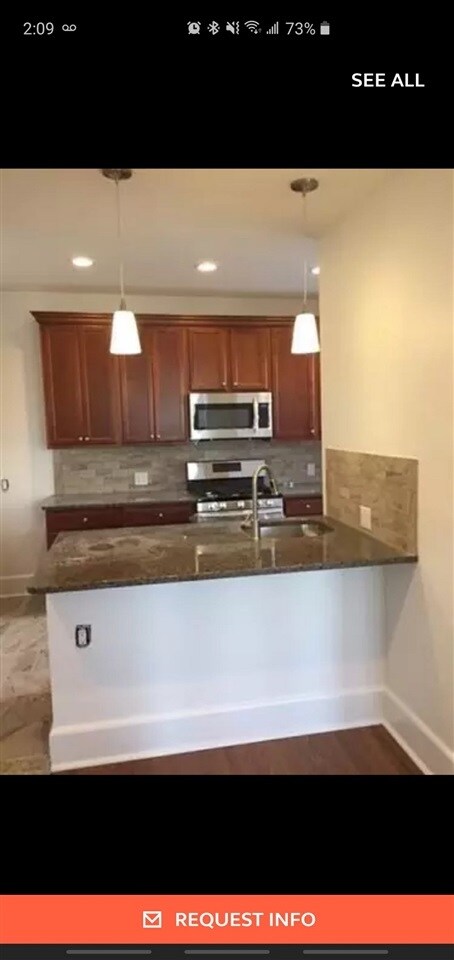 Foto del edificio - 6309 Boulevard E