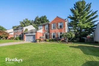 Building Photo - 8635 Coran Dr