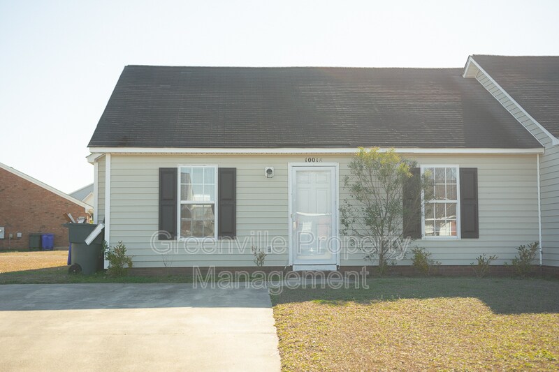 Primary Photo - 1001 Masters Ln