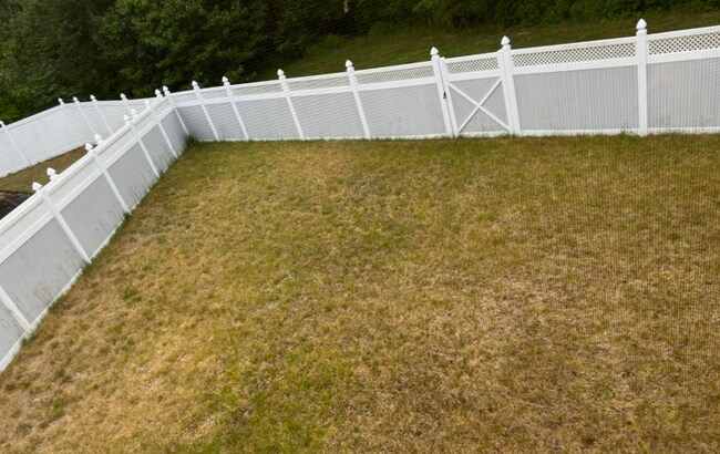 Building Photo - 6451 Ocelot St