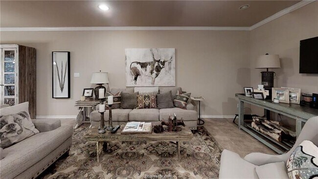 Building Photo - 4001 Golden Eagle Dr