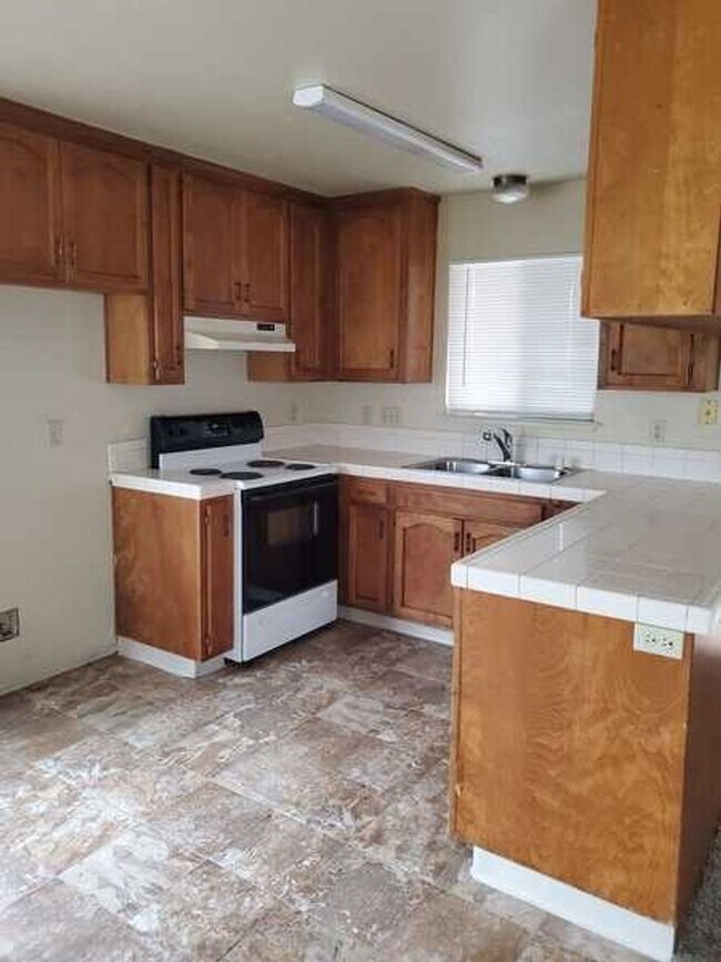 Foto del edificio - 4040 Gagos Dr