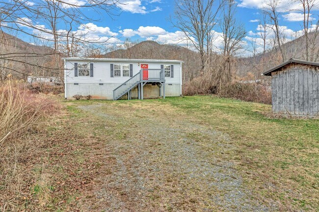 Building Photo - 9 Harwood Cemetary Rd