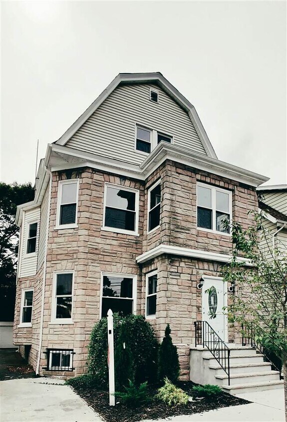 57 Overlook Ave, Belleville, NJ 07109 Room for Rent in Belleville, NJ