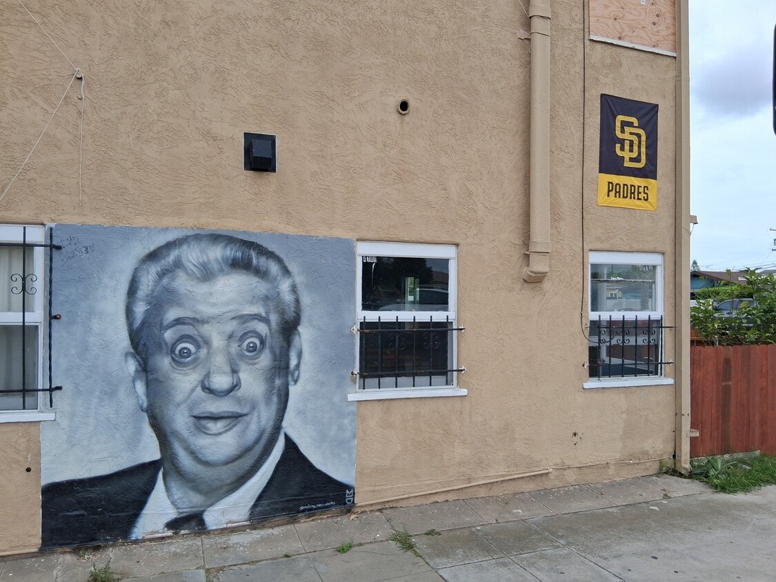 Foto principal - 4189 35th St