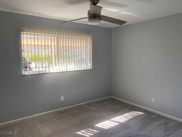 Foto del edificio - 1519 Cape Coral Pkwy W