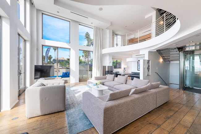 Building Photo - 11 Marine Terrace