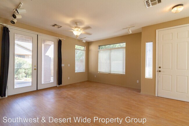 Building Photo - 2 br, 2 bath House - 778 S. Jesse Street
